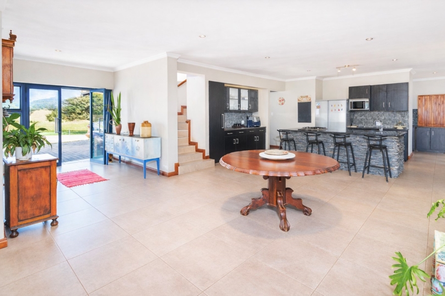 5 Bedroom Property for Sale in Xanadu Eco Park North West